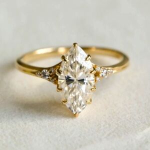 LIVE SALE 18k Gold Princess Cut Crystal Quartz Ring